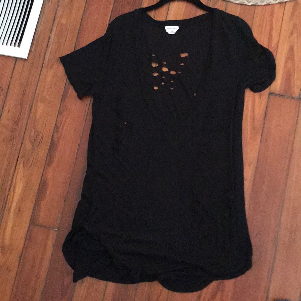 Distressed t shirt